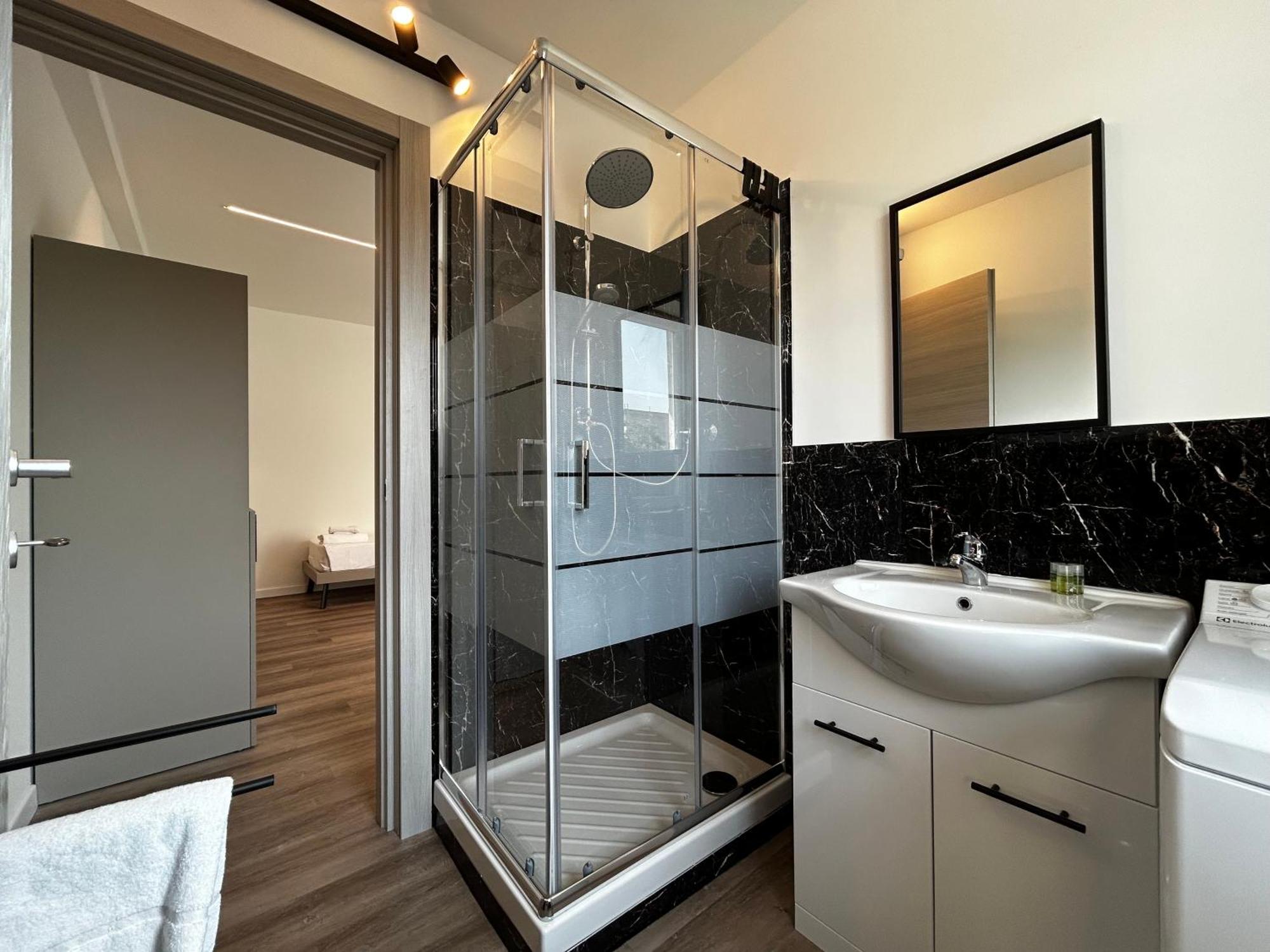 Catullo Lounge And Rooms Near The Airport Caselle  Екстериор снимка